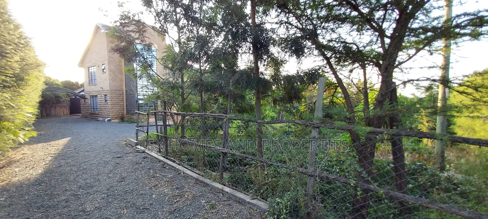 4bdrm Maisonette in Kiserian for sale