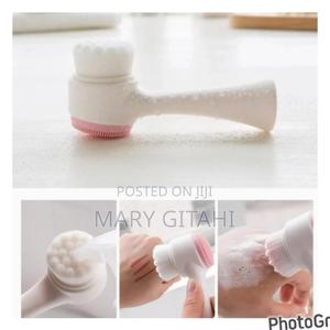 2 in 1 Facial Massager - thumbnail 2