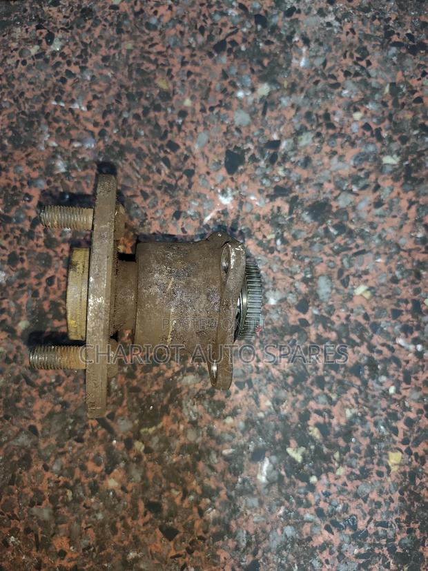 Rear Hub for Toyota Corolla 100 - thumbnail 2