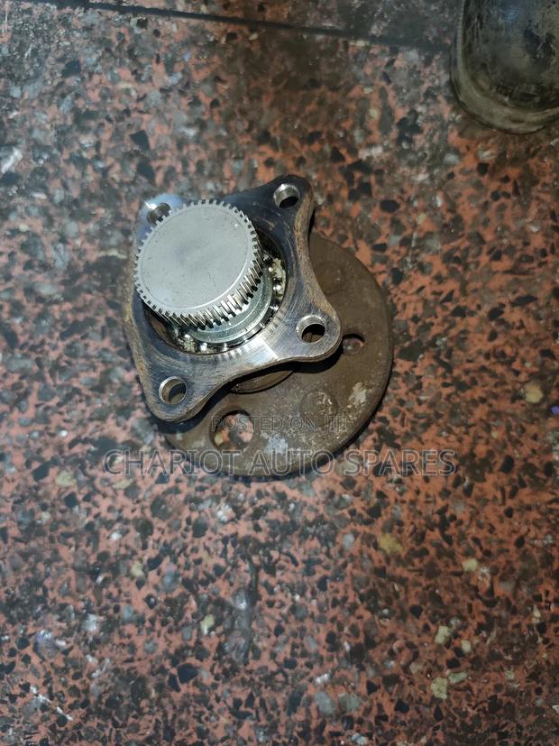 Rear Hub for Toyota Corolla 100 - thumbnail 3