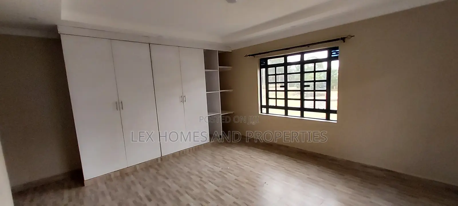 4bdrm Bungalow in Nkoroi for sale