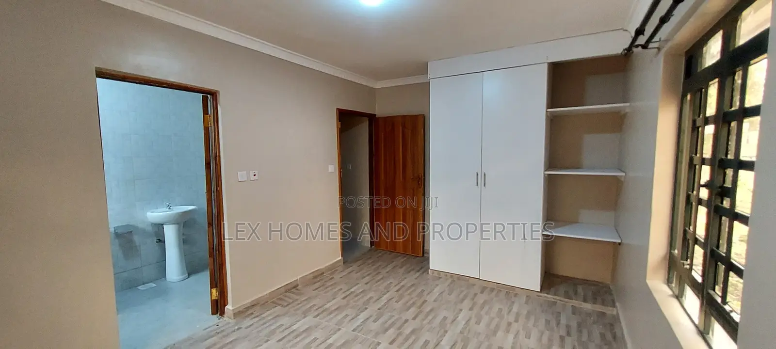 4bdrm Bungalow in Nkoroi for sale