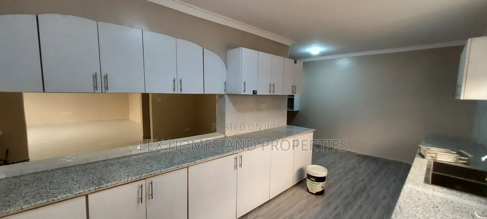4bdrm Bungalow in Nkoroi for sale