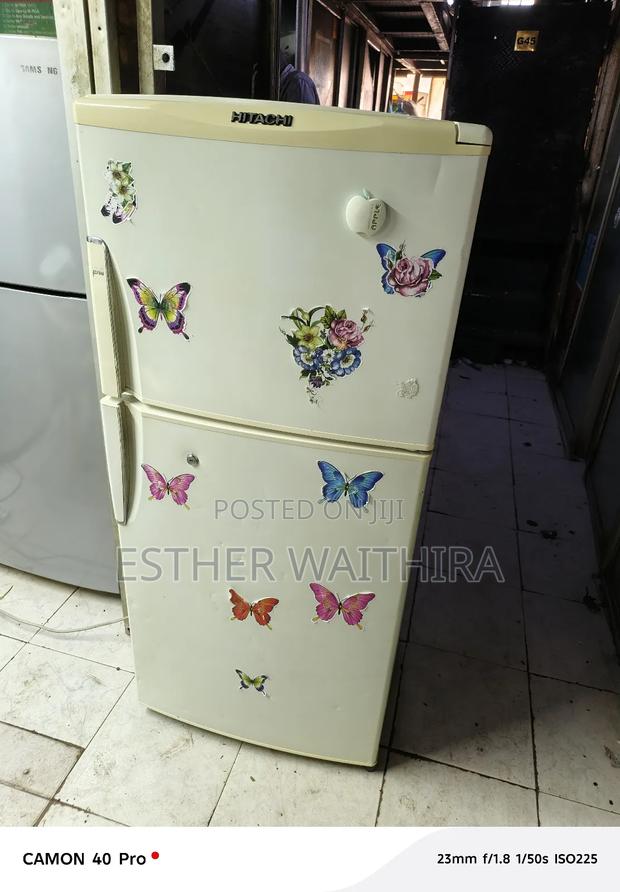 Hitachi Non Frost Fridge 200l - thumbnail 2