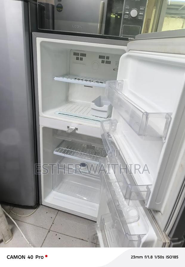 210 Litres Lg Mini Double Door Fridge - thumbnail 2