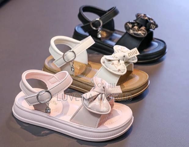 Girls Sandals - main view