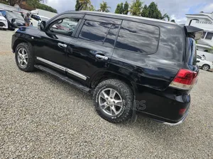 Toyota Land Cruiser 2011 Black