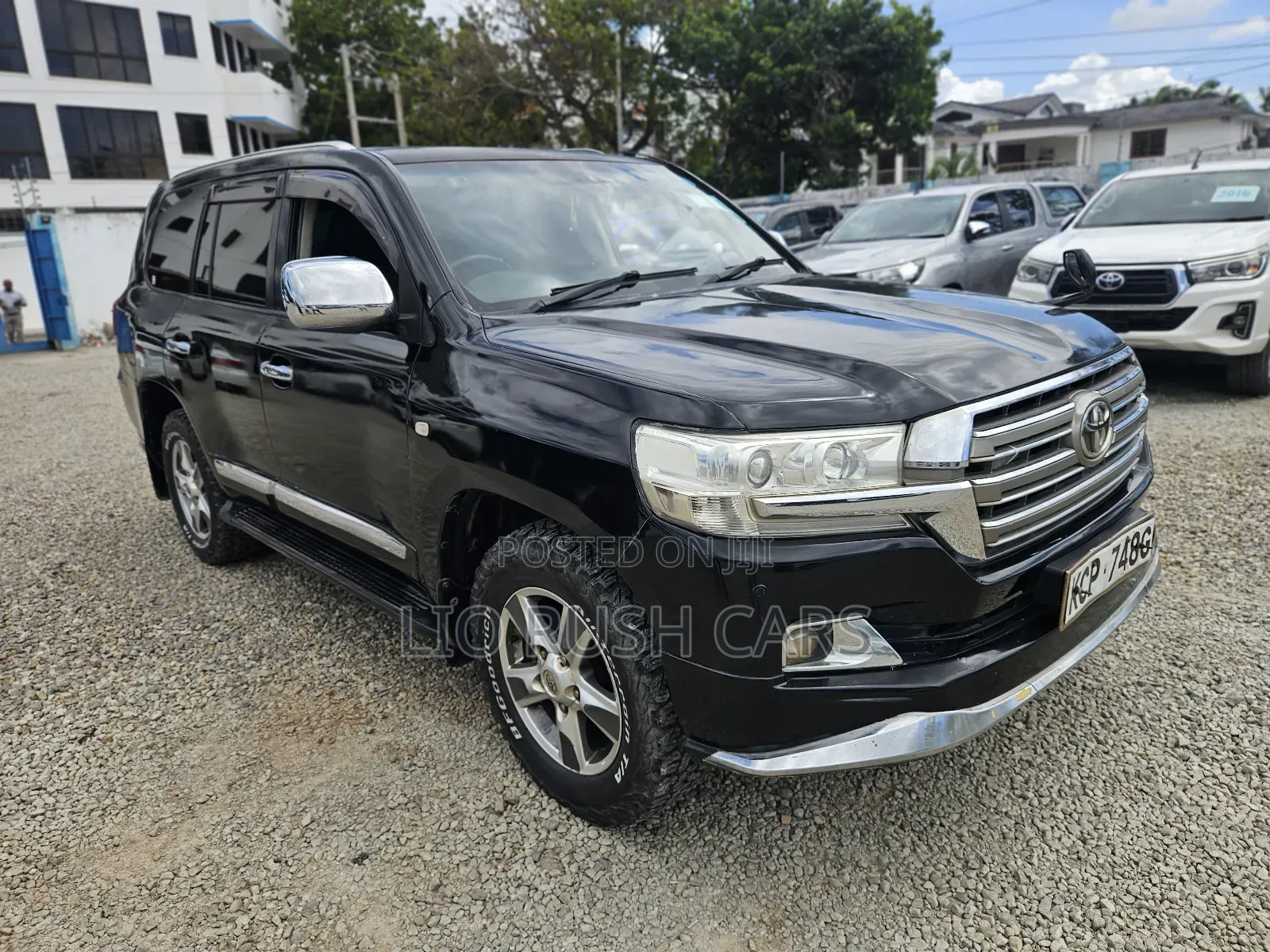Toyota Land Cruiser 2011 Black