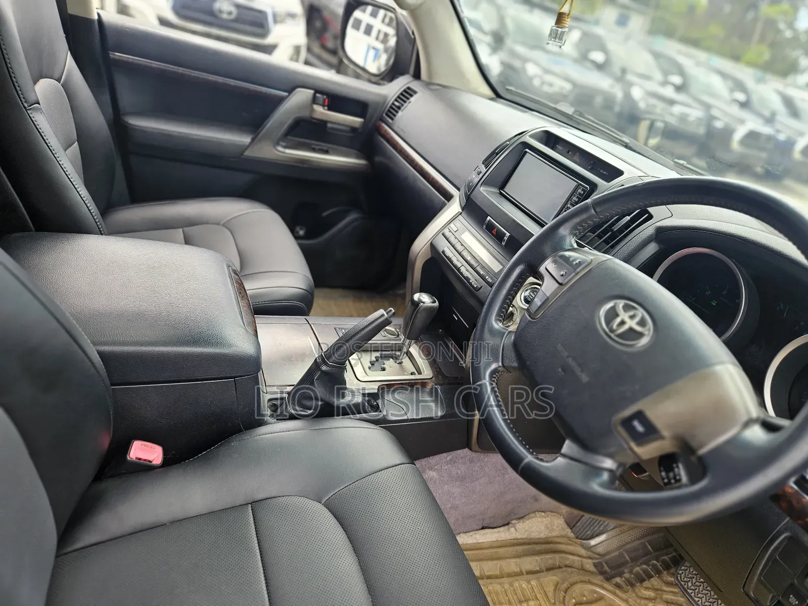 Toyota Land Cruiser 2011 Black