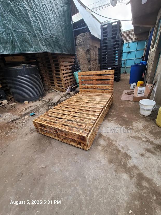 Pallet Bed With Drawers.