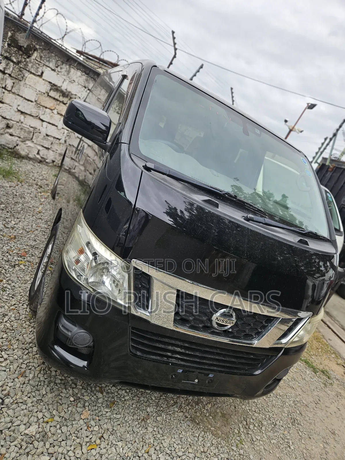 Nissan Caravan (Urvan) 2019 Black