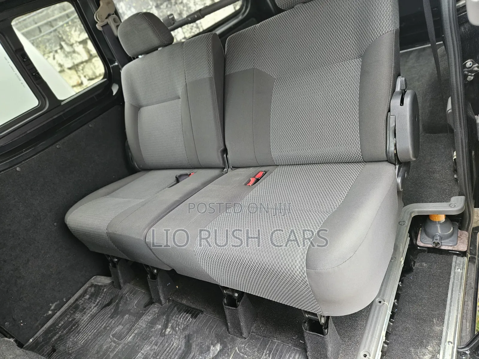 Nissan Caravan (Urvan) 2019 Black