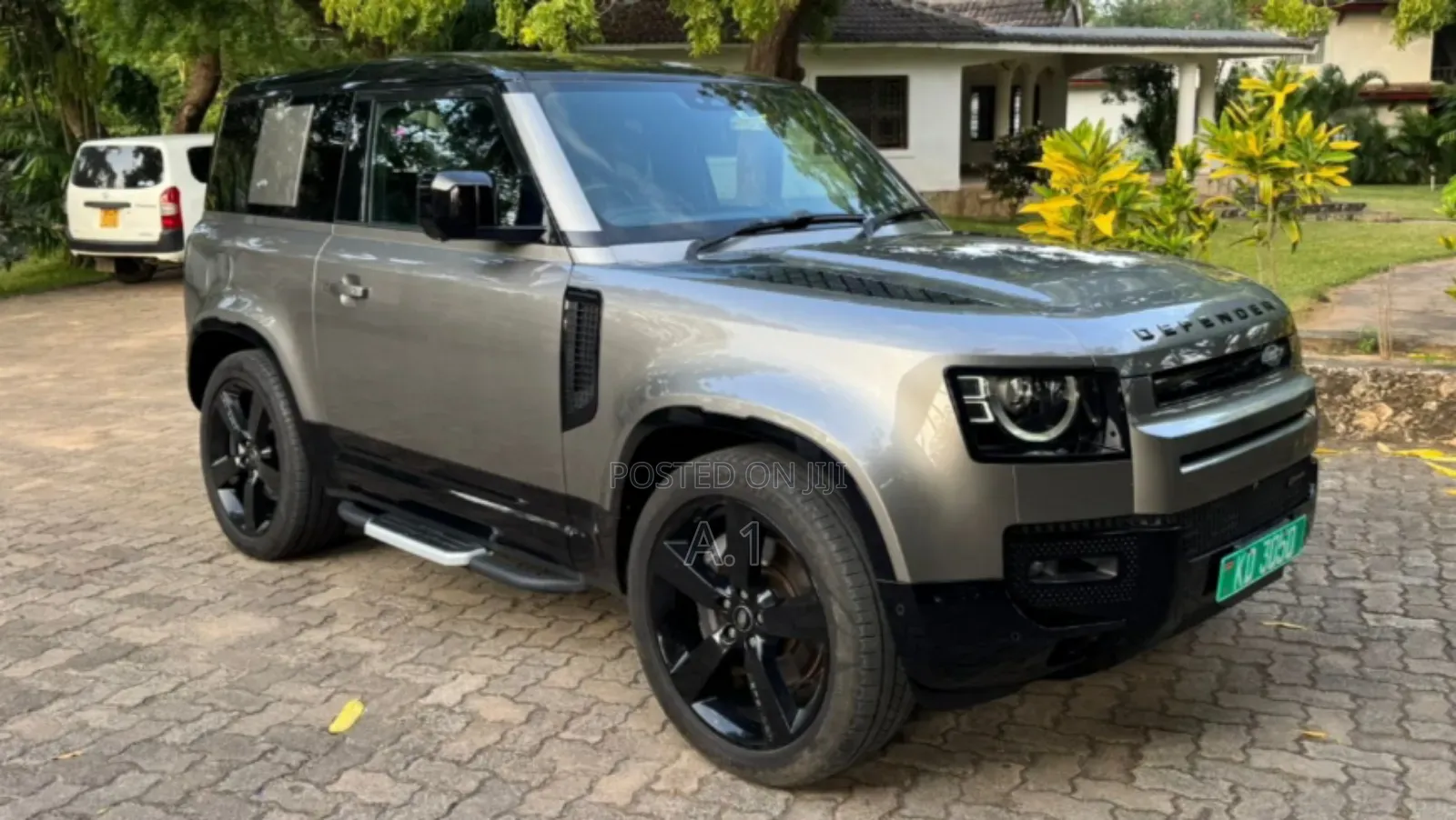 Land Rover Defender 2022 Gray