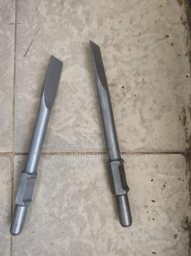 Flat Demolisher Chisel