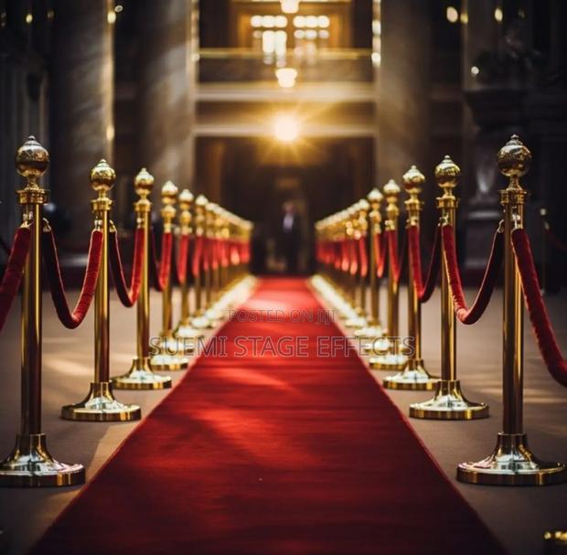 Gold Stanchions for Rent – Classy Event Setup - thumbnail 3