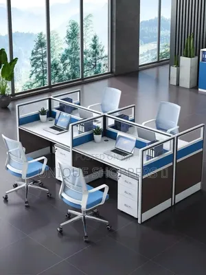 High Quality 4 Way Workstation *Exclusive Chairs*