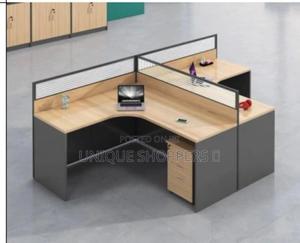 Quality 2-Way Workstation - thumbnail 2