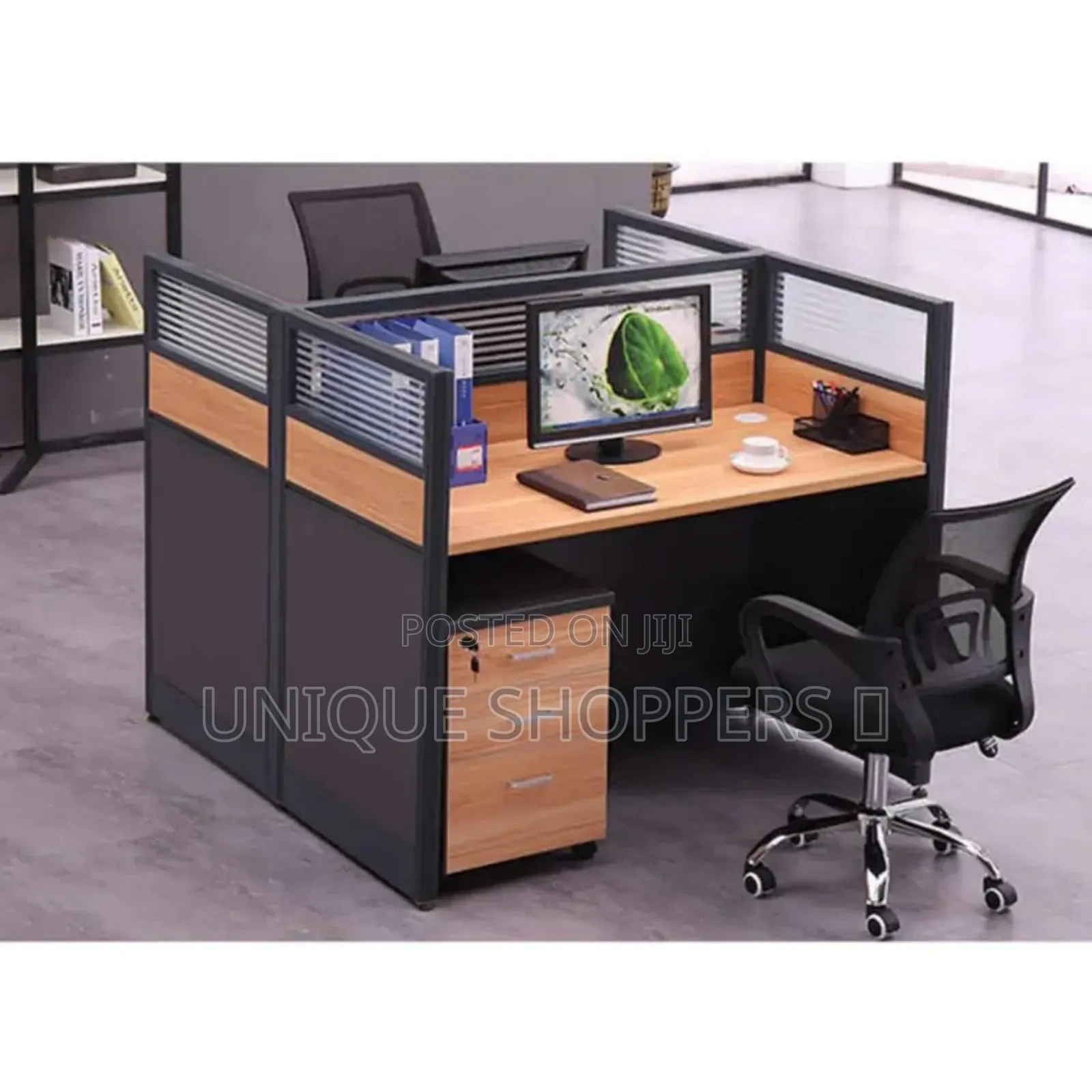 High Quality 2 Way Workstation