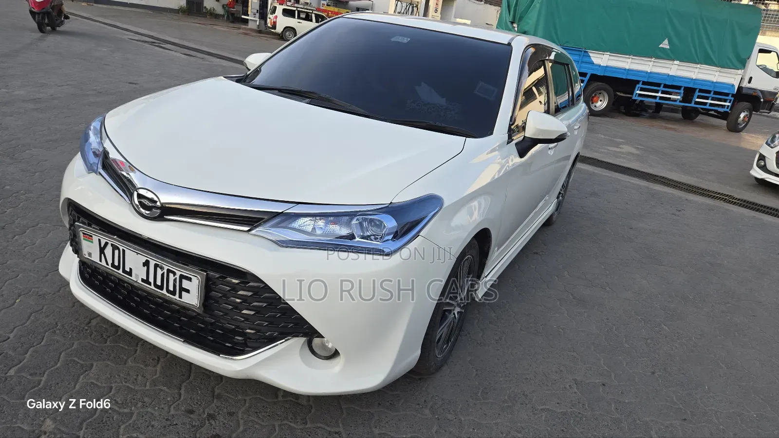 Toyota Corolla Fielder 2017 White