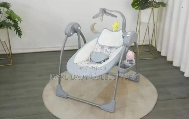Electric Baby Cradle Swing With Remote Control - thumbnail 3