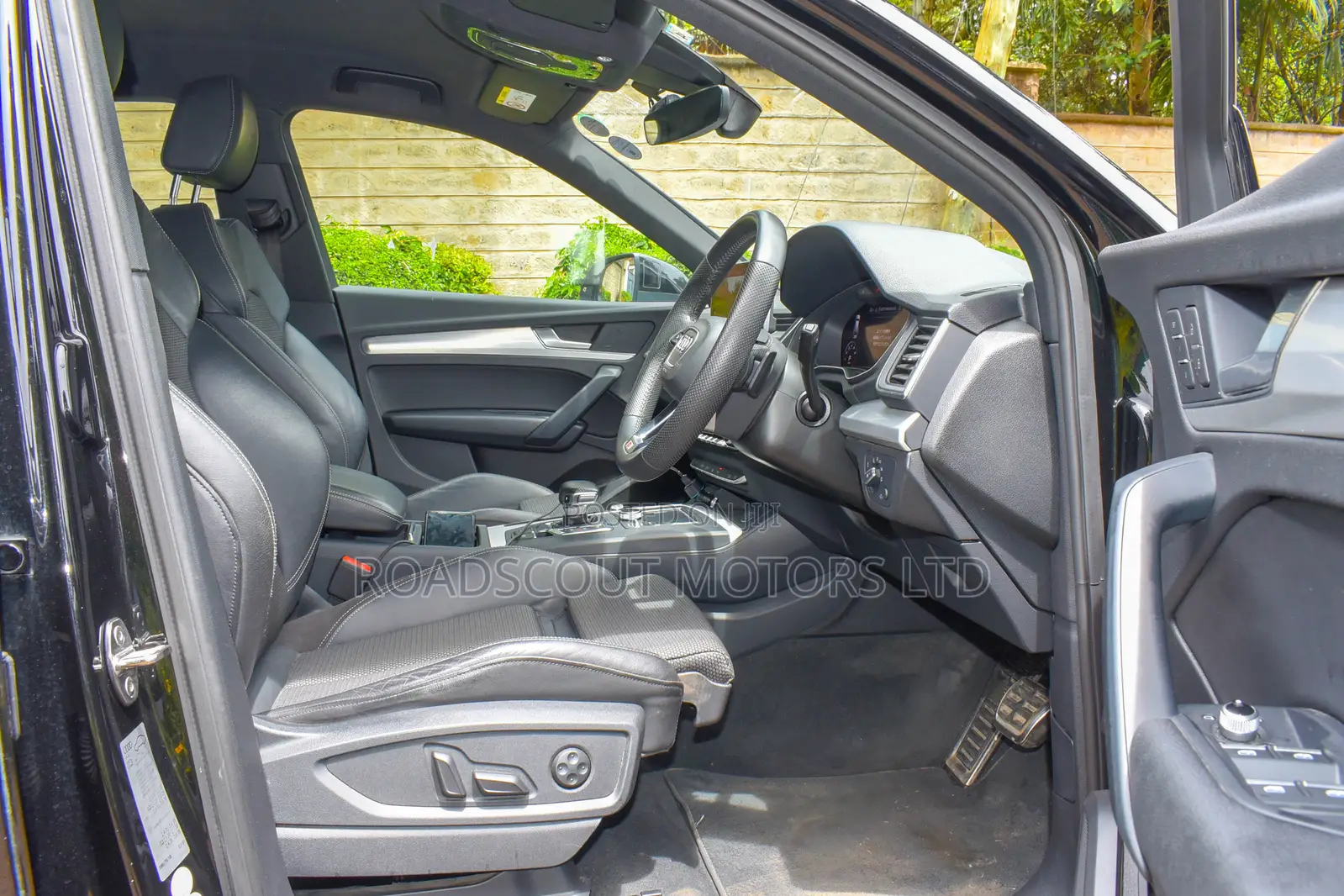 Audi Q5 2.0T Premium AWD quattro 2019 Black