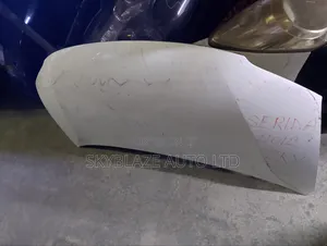 Nissan Serena C26 2012 Bonnet