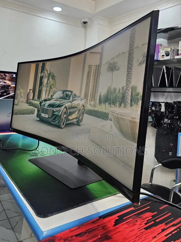 Brandnew Samsung Viewfinity S6 - thumbnail 3