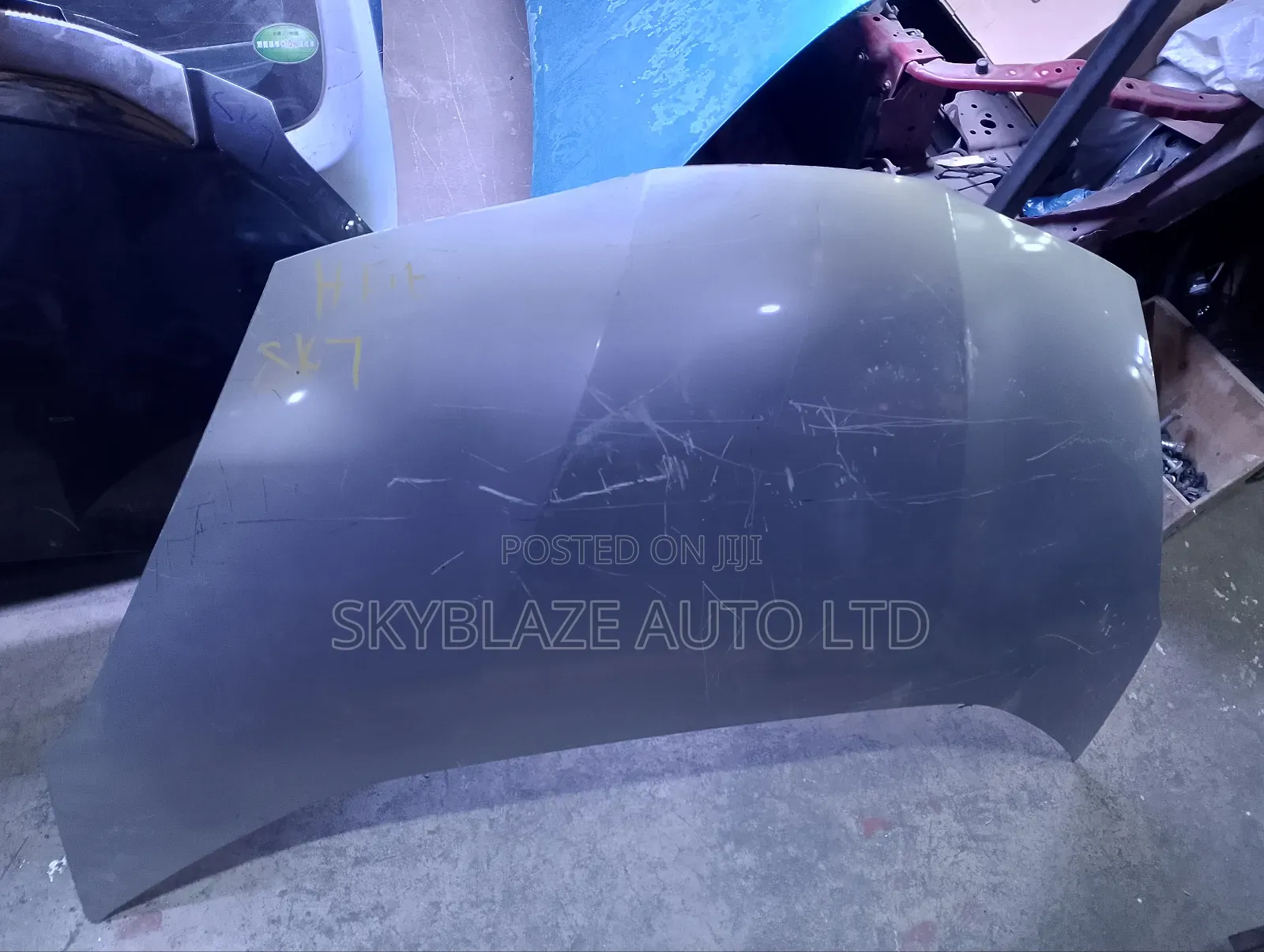 Honda Fit Shuttle 2012 Bonnet