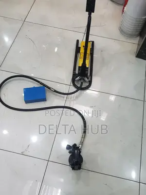 Industrial Hydraulic Crimping Machine