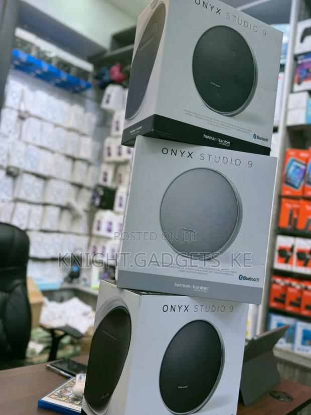 Harman Kardon Onyx --Studio 9!  - main view