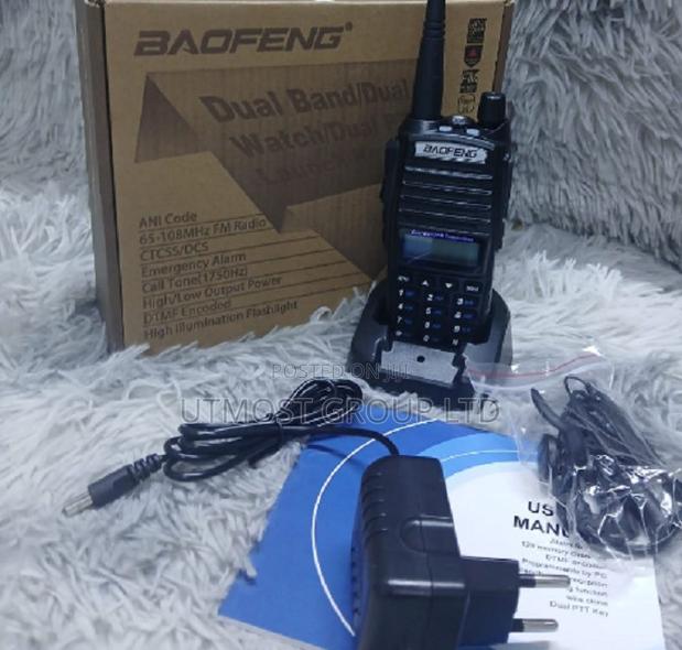 Baofeng Uv82 VHF Uhf Fm Transceiver Dual Band Two Way Radio