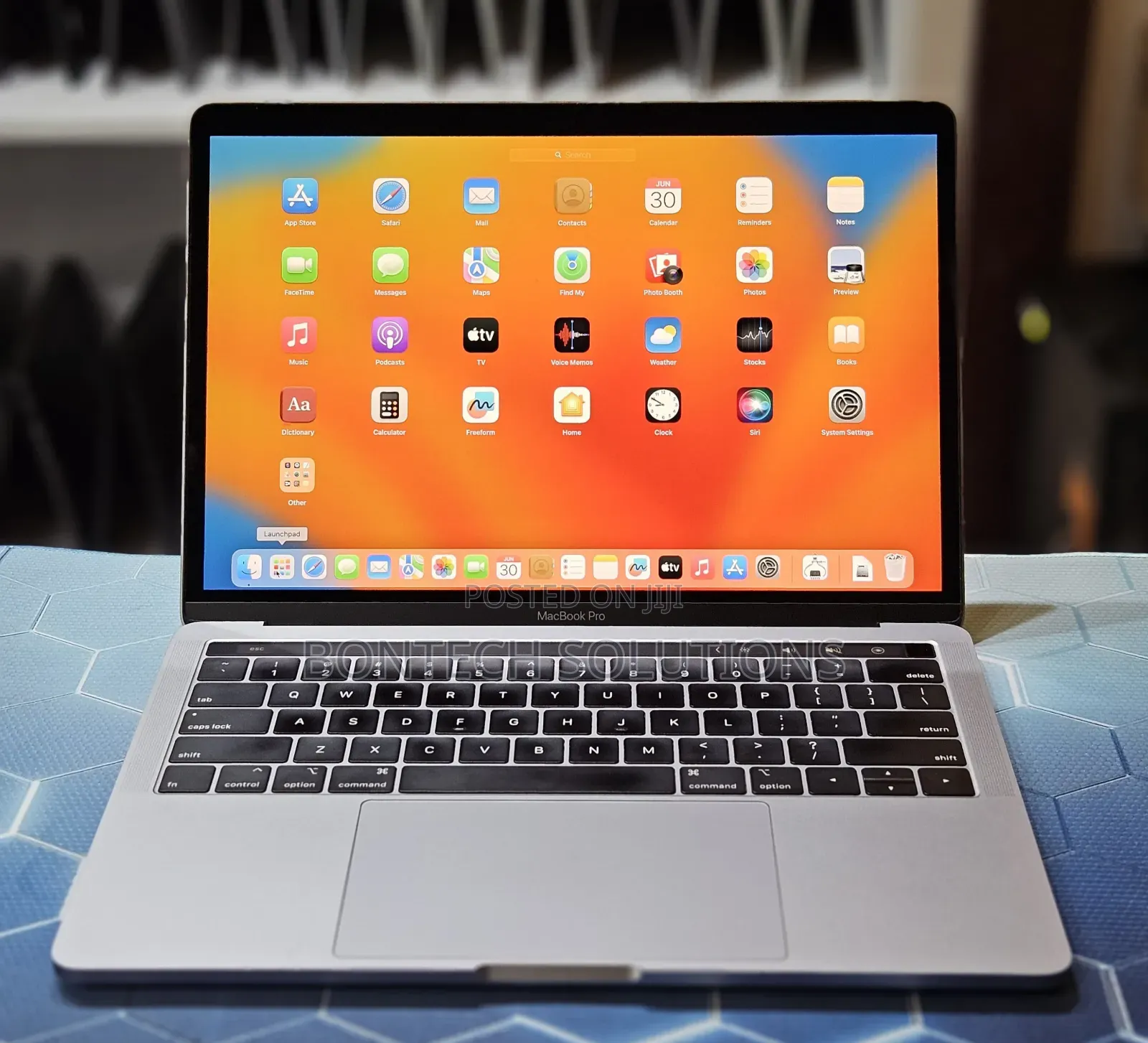 Laptop Apple MacBook Pro 2018 16GB Intel Core I5 SSD 256GB