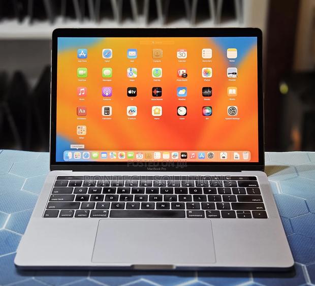 Laptop Apple MacBook Pro 2018 16GB Intel Core I5 SSD 256GB