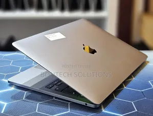 Laptop Apple MacBook Pro 2022 M2 8GB Intel Core I5 SSD 256GB