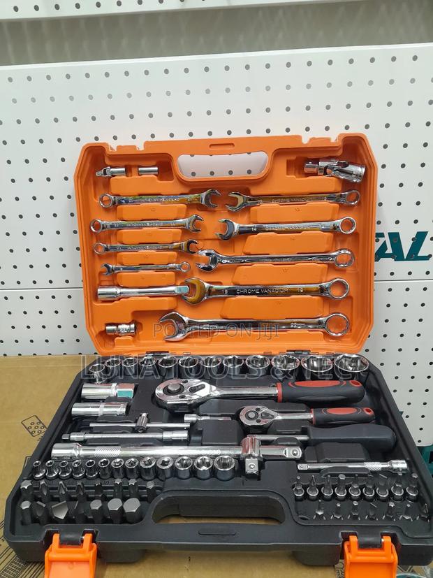 82pcs Socket Wrench Set - main view