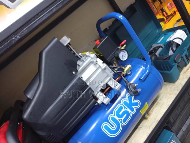 Quality Fast Air Compressor 25 Litres/Air Compressor