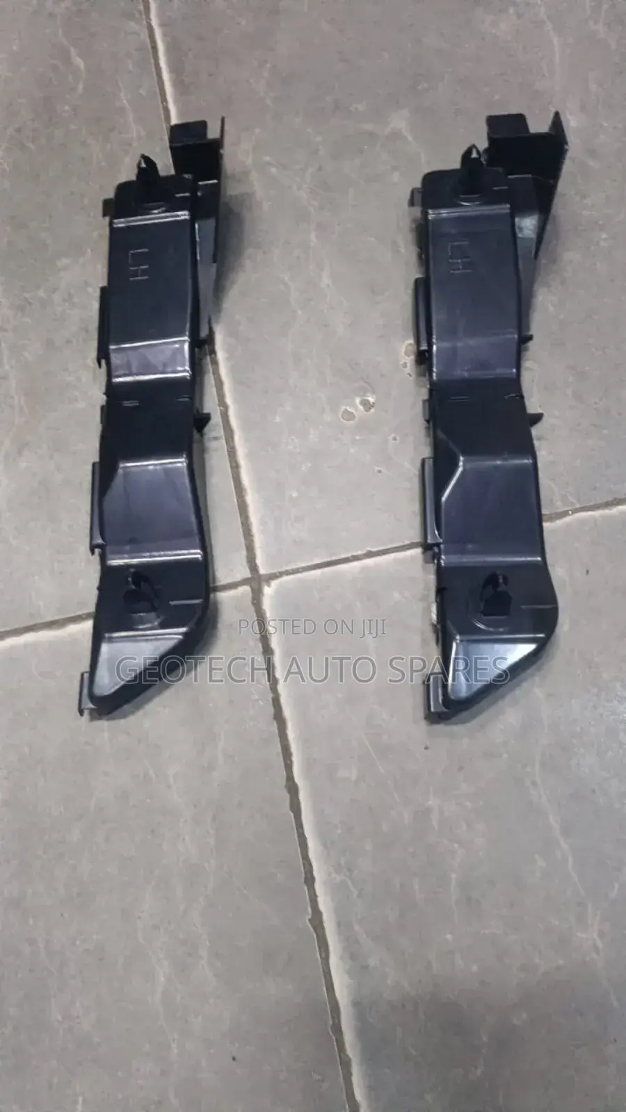 Toyota Avensis Bumper Slides