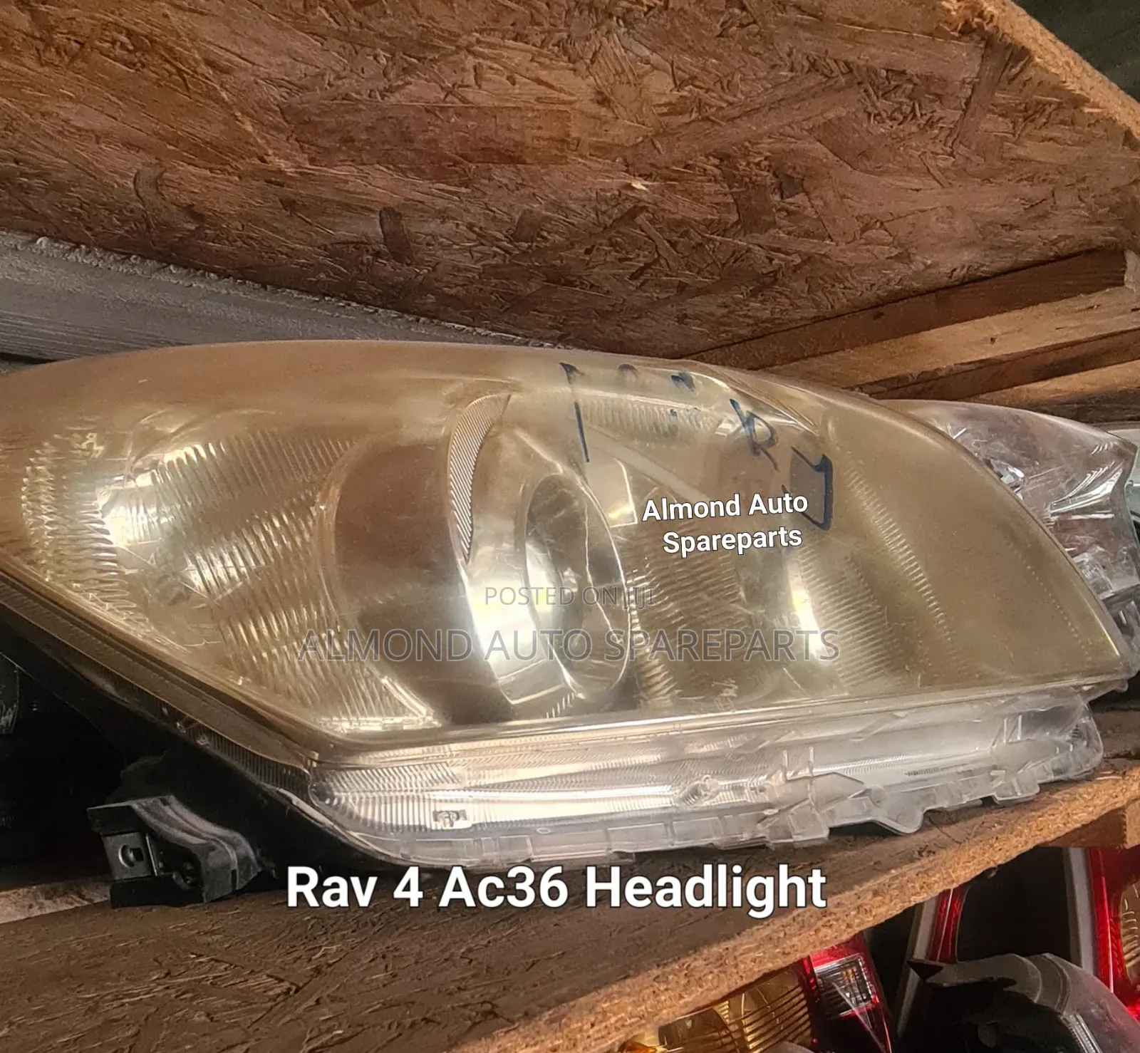 Rav 4 Ac36 Headlight