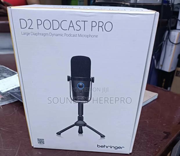 Behringer D2 Podcast Pro Dynamic Microphone - main view