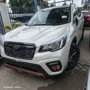 Subaru Forester Limited AWD 2019 White