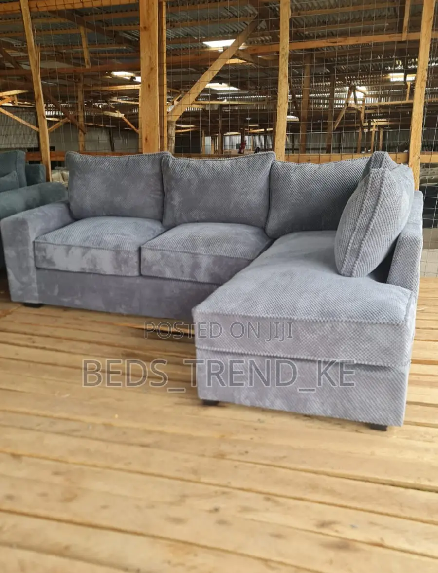 Ergonomic Flair 6 Seater L Seat Sofa