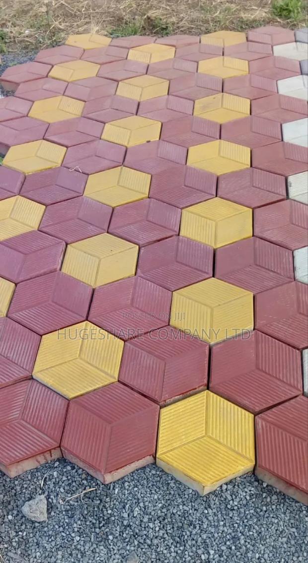 Cabro Blocks