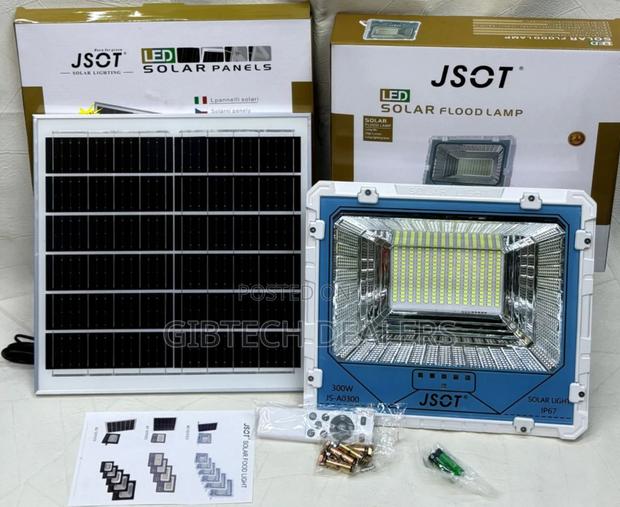 300watts Jsot Solar Floodlight Ip67 - main view