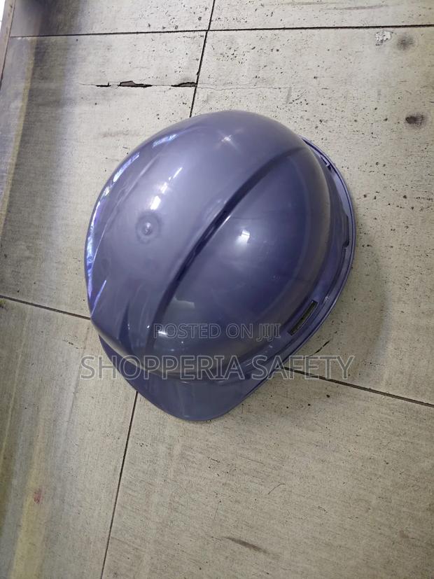 Unique Grey Helmet For Site Visitors - thumbnail 3