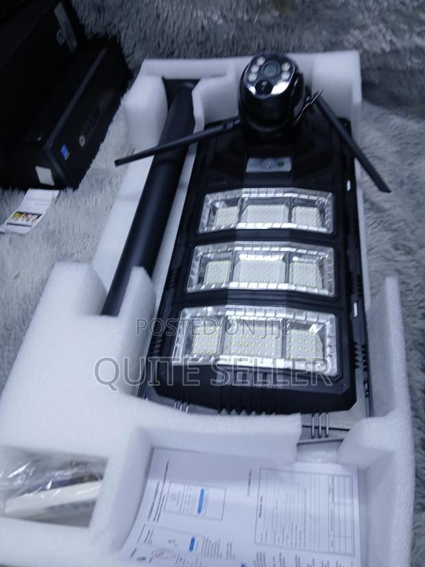 Streetlight Solar With V380 CCTV 4gsimcard/Wifi Camera 450w
