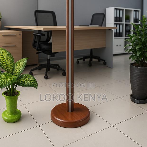Office Hanger :Executive Metal Coat Stand - thumbnail 4