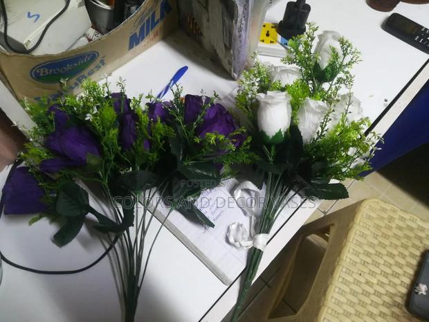 Flowers Purple and White - main view