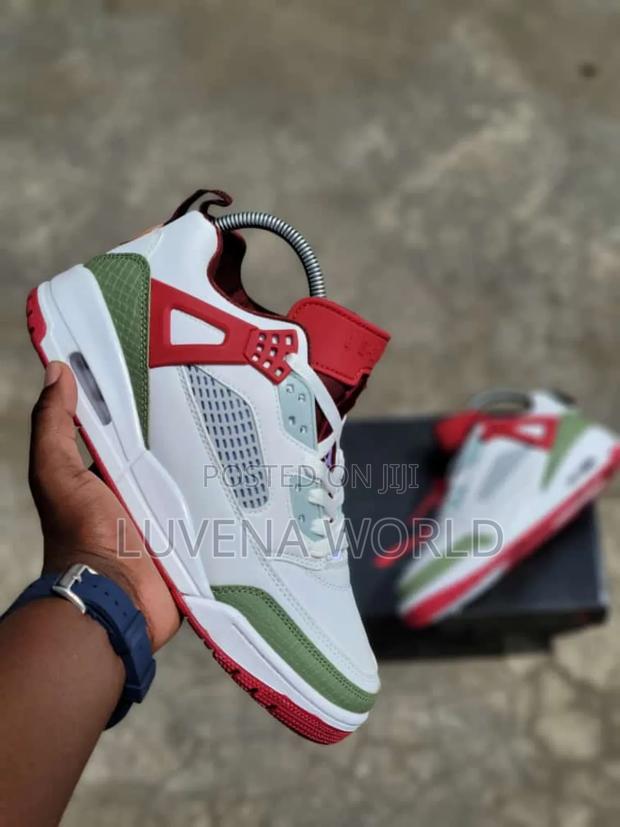 Jordan 4 Messy Room - thumbnail 3
