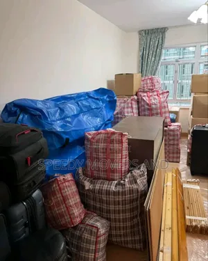 Lorry Available for Transit and Movers Services
