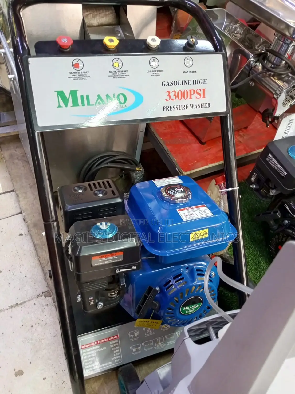 Highly Noted 3300psi Milano Petrol Pressure Washer